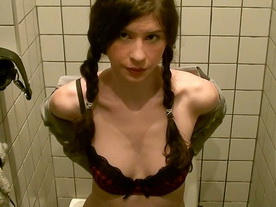 amateur milf galleries teen emo haircuts